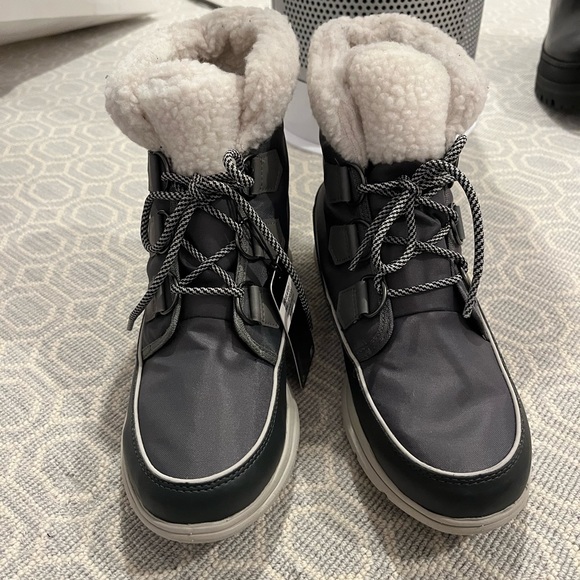 SOREL- Explorer Carnival Waterproof Boot with Faux Fur Collar - Picture 2 of 5